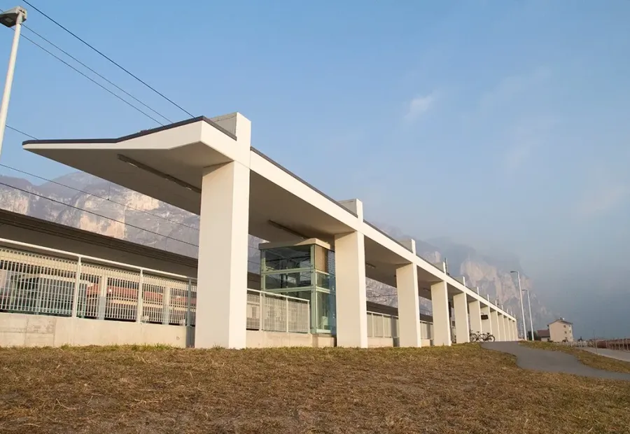 Stazione Ferroviaria Mezzocorona