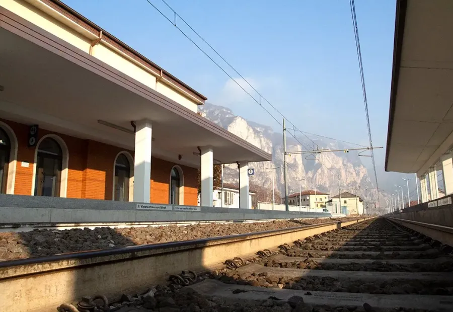 Stazione Ferroviaria Mezzocorona