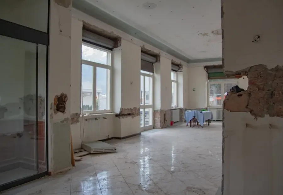 Malgrate-Hotel-Promessi-sposi-cantiere