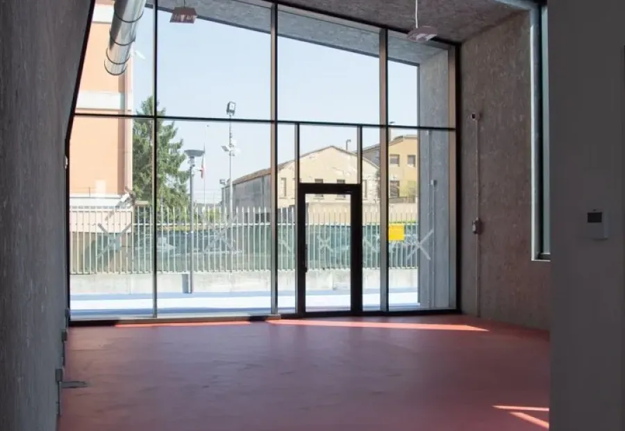 VERONA (VR) – CENTRO SERVIZI CICLABILE