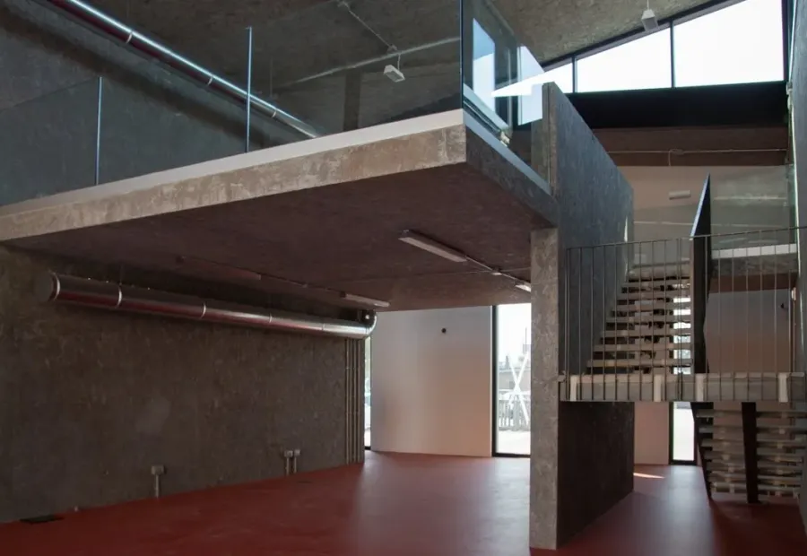 VERONA (VR) – CENTRO SERVIZI CICLABILE