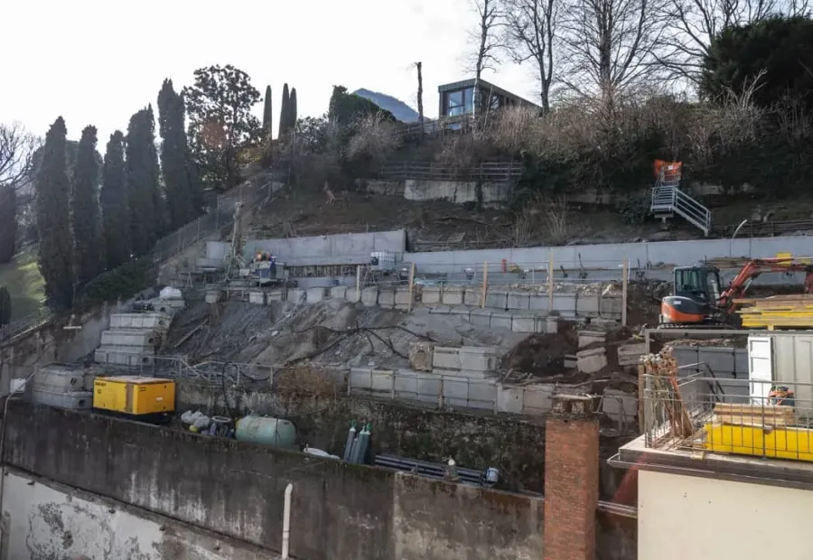 Malgrate-Hotel-Promessi-sposi-cantiere