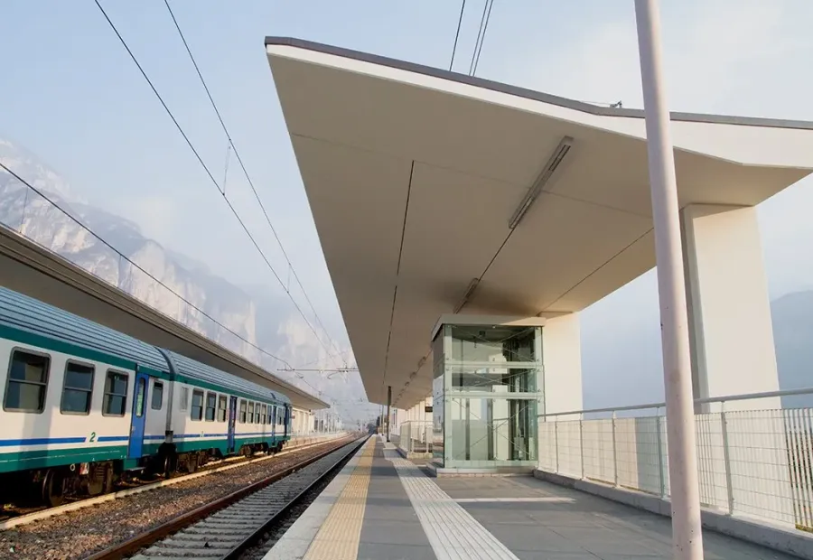 Stazione Ferroviaria Mezzocorona