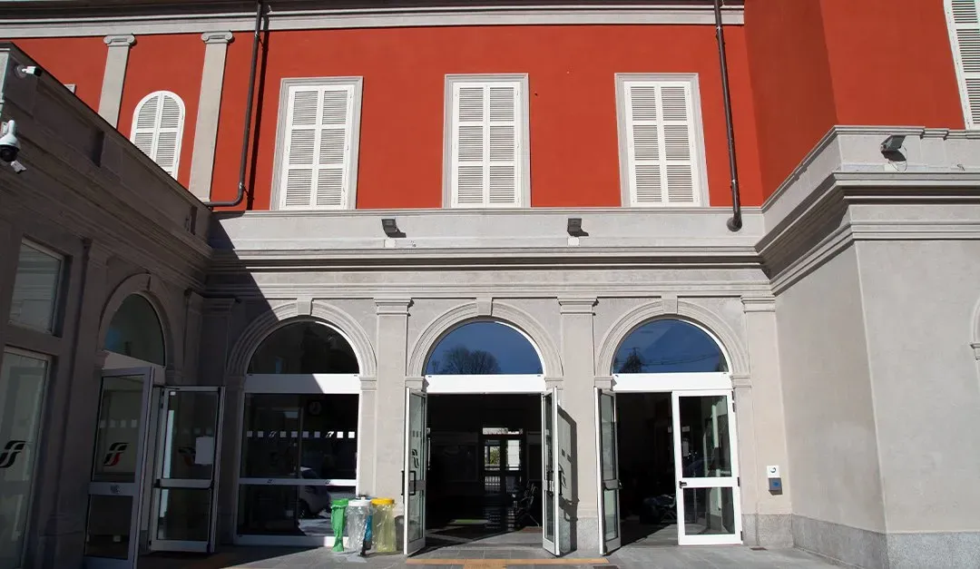 stazione ferroviaria vercelli