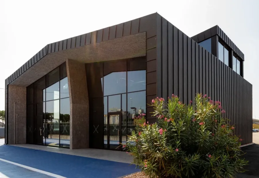 VERONA (VR) – CENTRO SERVIZI CICLABILE