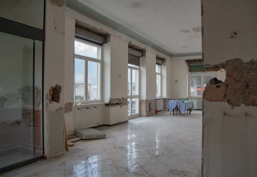 Malgrate-Hotel-Promessi-sposi-cantiere