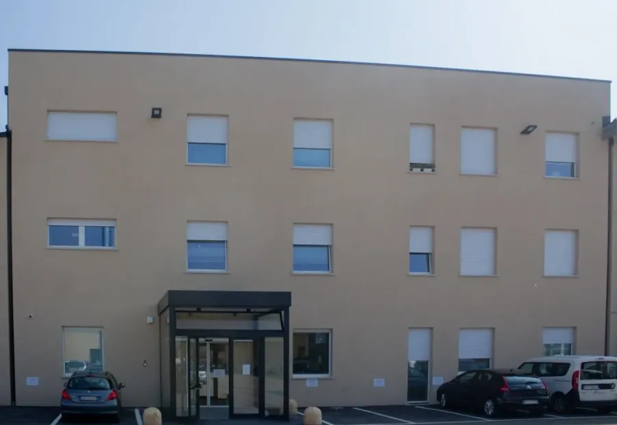 VERONA (VR) – CENTRO SANITARIO