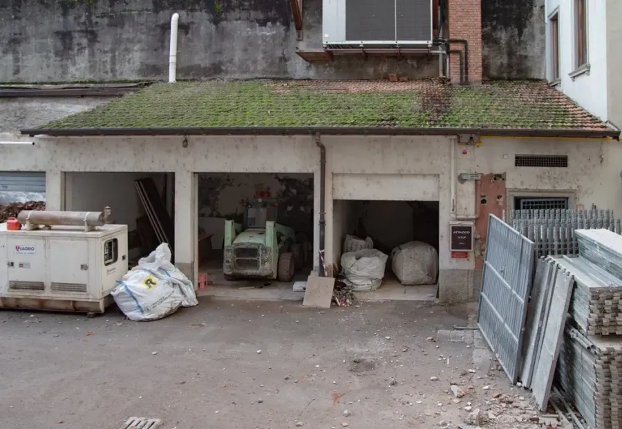 Malgrate-Hotel-Promessi-sposi-cantiere