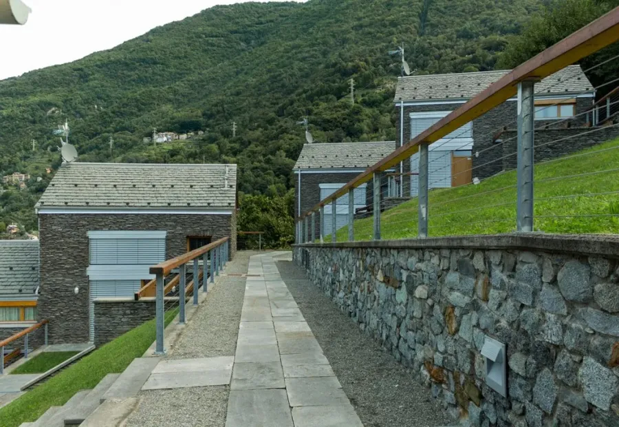 LAGO DI COMO (CO) – APPARTAMENTI