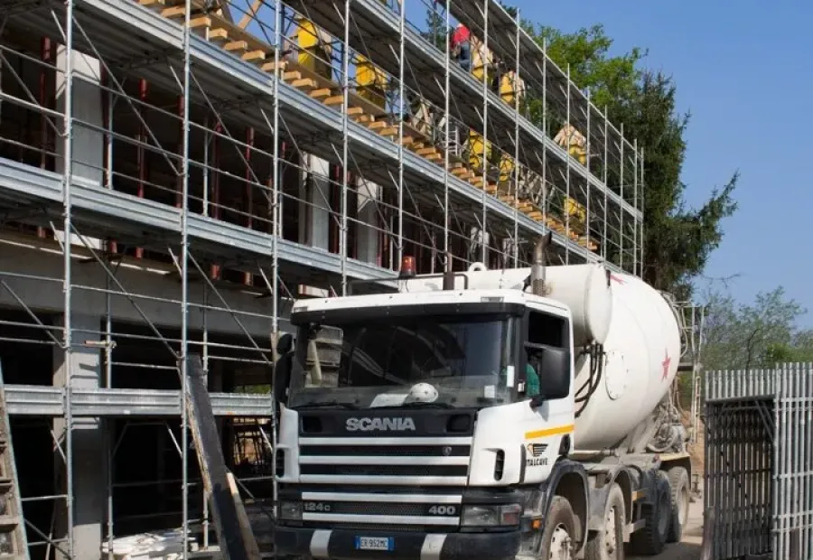 CERMENATE (CO) – VIA NEGRINI