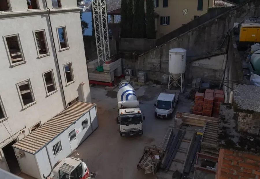 Malgrate-Hotel-Promessi-sposi-cantiere