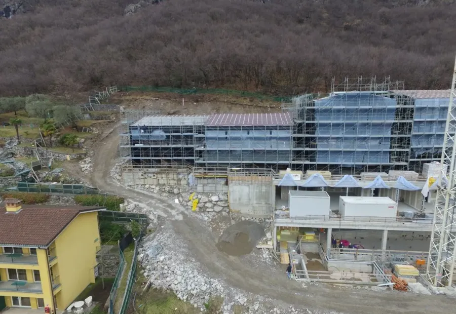 PORLEZZA (CO) – HOTEL “PARCO SAN MARCO”