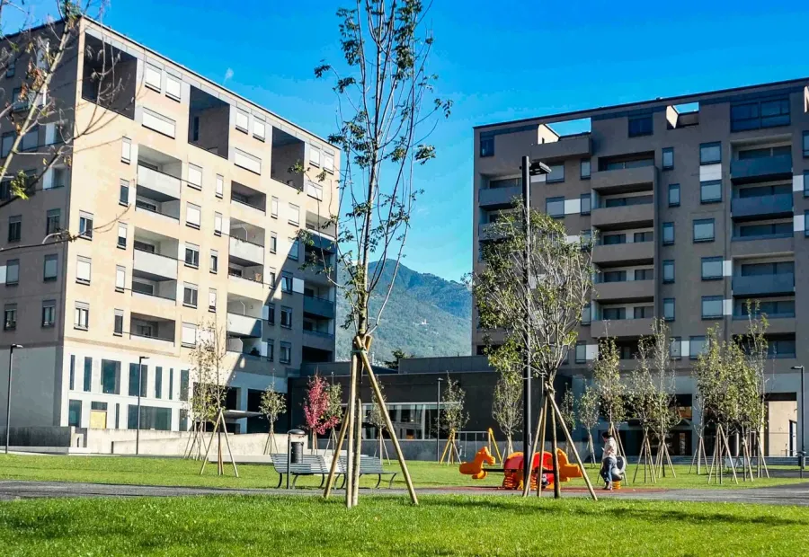 SONDRIO (SO) &ndash; AREA CARINI