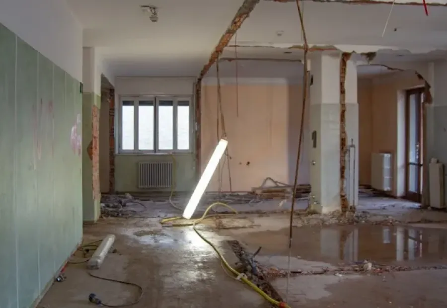 Malgrate-Hotel-Promessi-sposi-cantiere