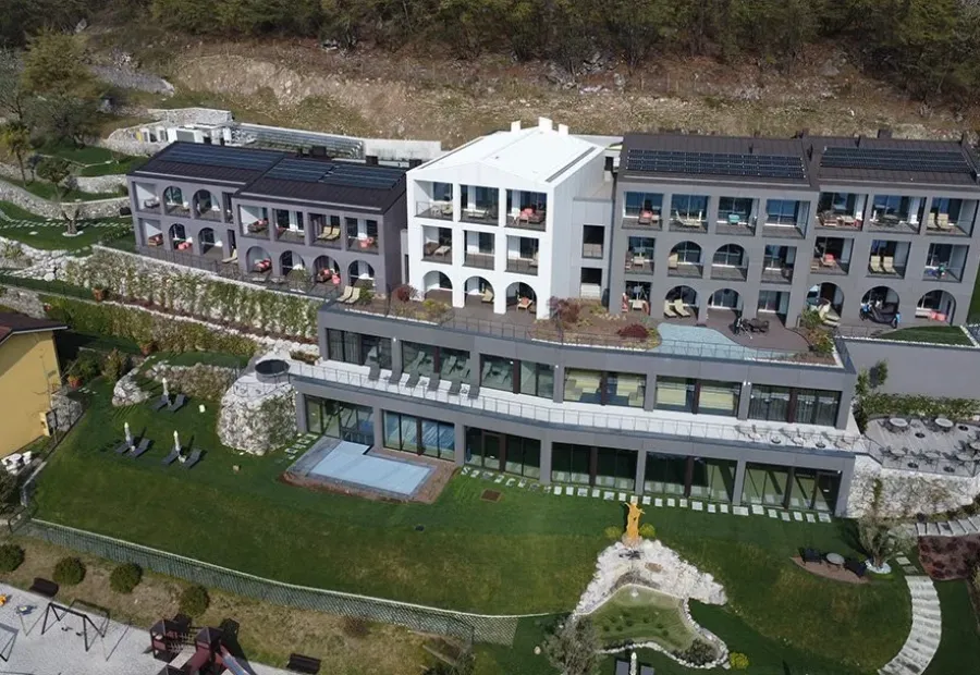 PORLEZZA (CO) &ndash; HOTEL &ldquo;PARCO SAN MARCO&rdquo;