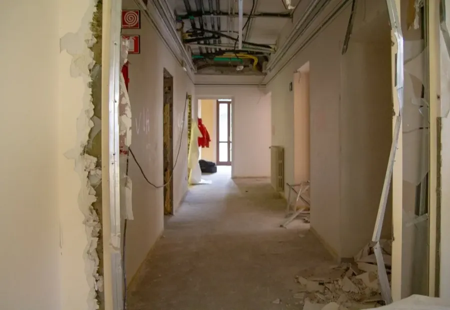 Malgrate-Hotel-Promessi-sposi-cantiere