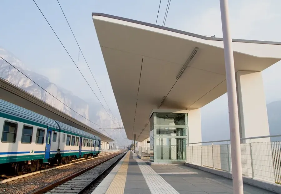 Stazione Ferroviaria Mezzocorona
