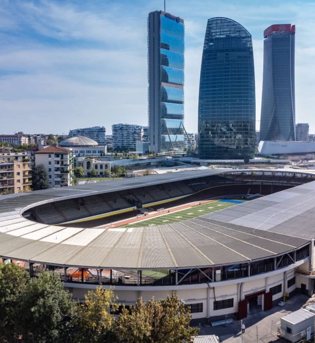 velodorono vigorelli visto dall'alto con palazzi in sfondo